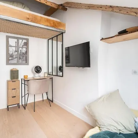 Luxe Au Centre Des Invalides Appartement Parijs